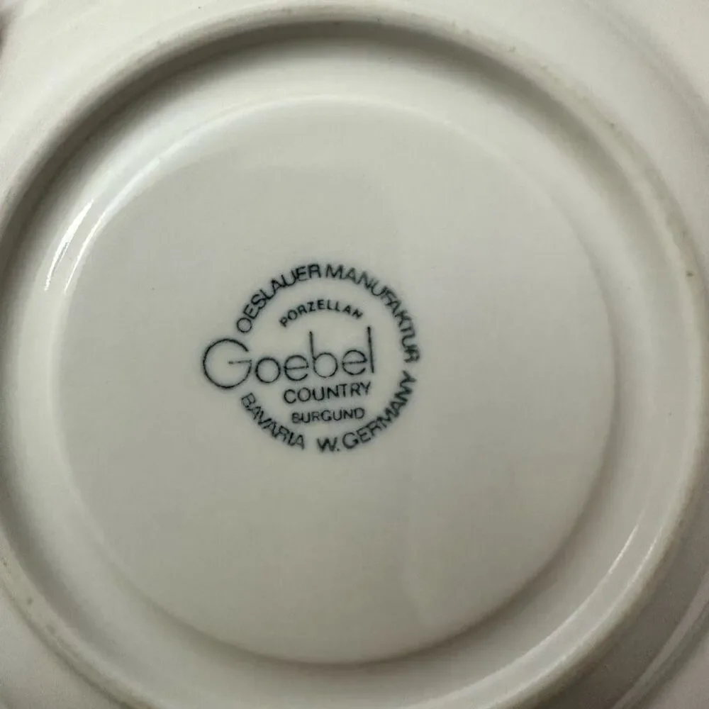 Goebel Vintage 1970’s BURGUND Small Cup, Big Cup, Saucers 12‎ pc Set RARE